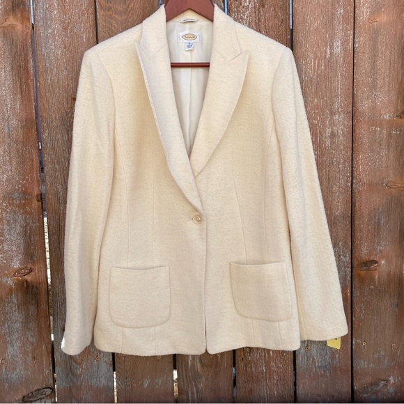 Talbots Jackets & Blazers - TALBOTS Women’s Beautiful Cream Colored Italian Fabric Blazer Jacket Size 10
